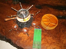 Braun & Kemmler Fondue Gerät + 6 Teller 12  Gabeln 6 Schälchen 6 Löffel Käse