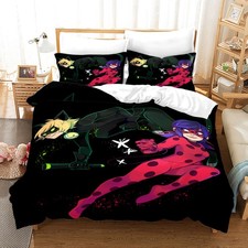 Roter Marienkäfer Superheldin