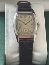 IWC  SCHAFFHAUSEN CURVEX Art Deco  Armbanduhr aus den 1920er Jahren