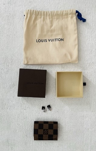Louis vuitton - louis,