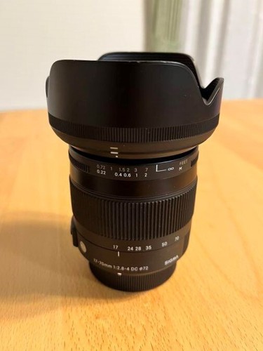 Sigma 70mm 4 - 17-70mm, macro