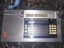 Vintage SONY ICF-2001D Radio