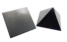 Schungti & Shungite Set Pyramide 10cm poliert und Platten 10x10 cm poliert