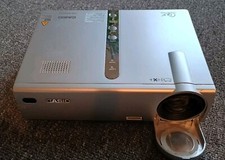 Casio 360 projektor beamer - xj,