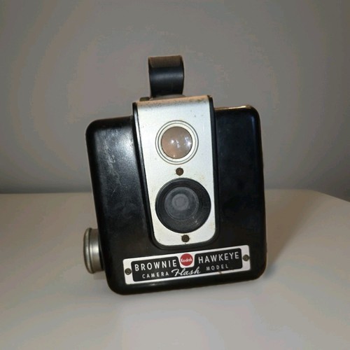 Kodak brownie hawkeye flash - hawkeye,