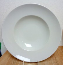 Pastateller Thomas Amici weiß