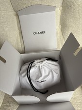 **CHANEL** Verpackung