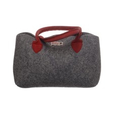 Adelheid, Handtasche