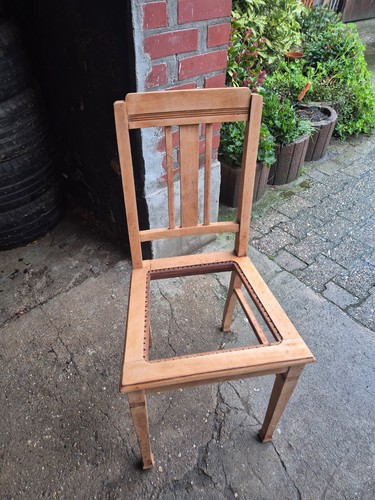 Antiker stuhl mit wiener - antiker,