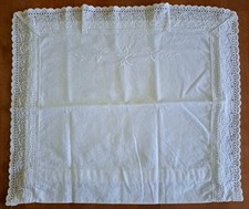 kleiner Kissenbezug, Kissenhülle, 36 x 33 cm, Lochspitze