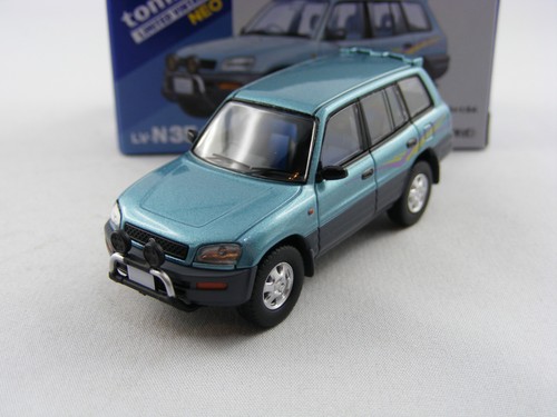 Toyota rav v hellblau - 95,
