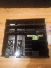 Titel:Kasseneinsatz / Geldlade-Einsatz – 8 Scheinfächer + Münzfächer, schwarz