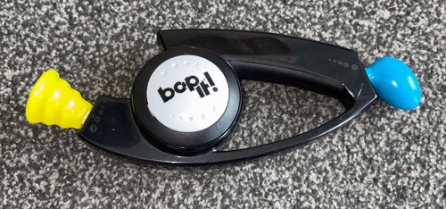 Bop hasbro handheld - bop, it