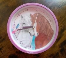 Kinderwanduhr Miss Melody mit Pferden 