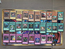 Yu gi oh, Komplettes Structure