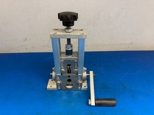 Manuelle Abisoliermaschine