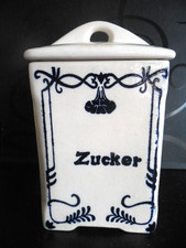 alte Vorratsbehälter-Gewürze