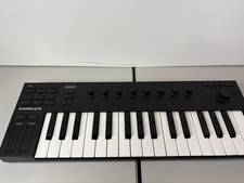 Native Instruments KOMPLETE KONTROL M32 Midi Kontrol Retour