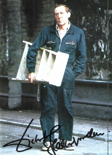 Dieter hallervorden - , *