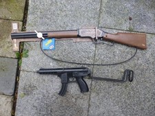 Edison Uzi mit Klappschaft & Winchester neu & Ovp. Faschingspistole für Amorces
