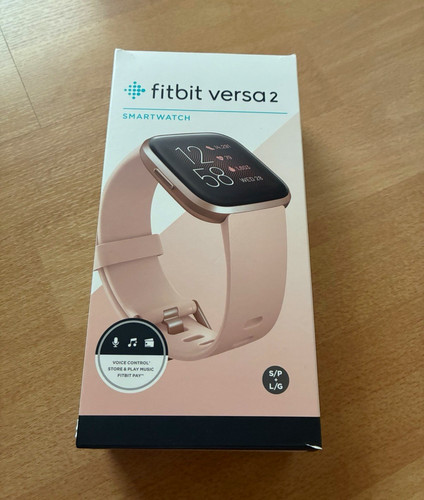 Fitbit versa smartwatch - versa, 40