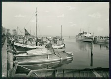 Neuendorf Hiddensee Hafen Foto Boote Schiff Ostsee Küste maritime Ansicht 1950er