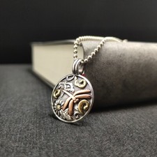 B32 Anhänger Libelle auf