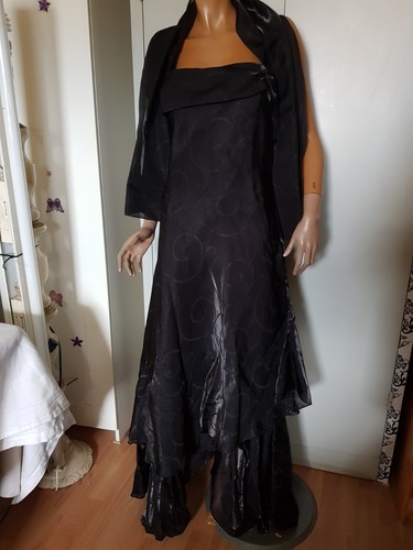 Abendkleid schwarz lulu - gr,