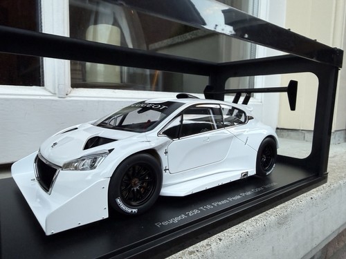 Peugeot 208 t16 - t16, pikes