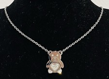 Modeschmuck Kette mit Anhänger, Teddybär, simulierte Diamanten, 48 cm lang.