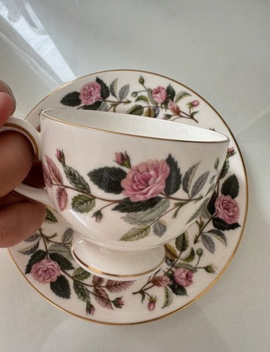 Wedgwood hathaway rose - hathaway,