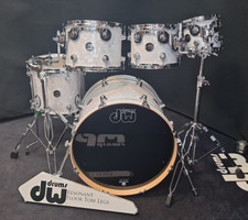 DW Performance Drumset White Marine Pearl ohne Snare USA / Batterie Schlagzeug