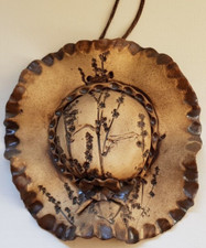 Hut Wand Dekoration Ton Keramik Gräser & Blumen Abdrücken Handgefertigt Vtg.