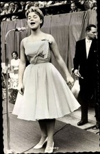 Ak Schauspielerin und Sängerin Conny Froboess, Portrait - 11406739