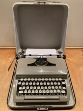 Torpedo classic 18 Kofferschreibmaschine / Reiseschreibmaschine 1960