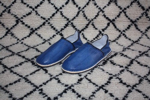 Blaue leder babouches mit - leder,