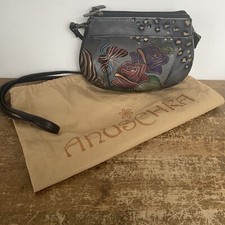 Anuschka Umhängetasche Leder