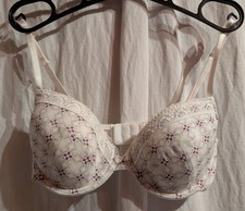 BH Skin to Skin Muster Spitze