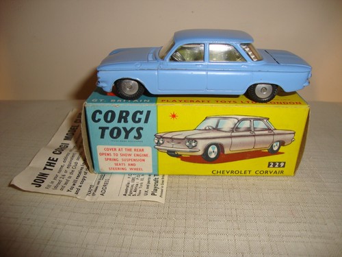Corgi toys 229 chevrolet - corgi,