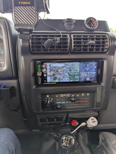 Single 1din touchscreen - single, 6.86"