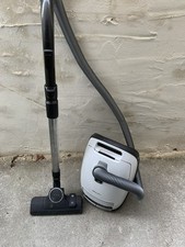 Miele 8340 Staubsauger