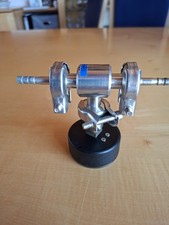 VACUUBRAND mit Festo Manometer