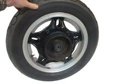 Felge achterwiel 6. Honda CX 500 C PC01 achter 2,50x16 inch DOT 180 banden 3,8 m