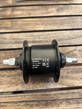 Nabendynamo  Shimano DH-C3000-3N-NT Schwarz Vollachse