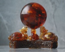 3 Baltica Amder Holding Ball