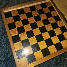 Schachbrett Box Vintage