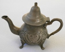 silberne Teekanne aus Marokko
