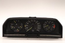 Mercedes Benz W201 190E 2.6