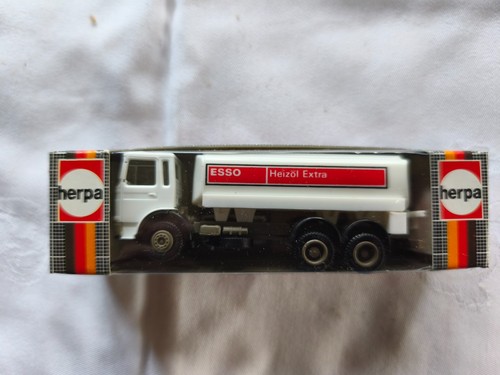 Herpa man esso - herpa,