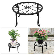 Schwarzer Pflanzenständer